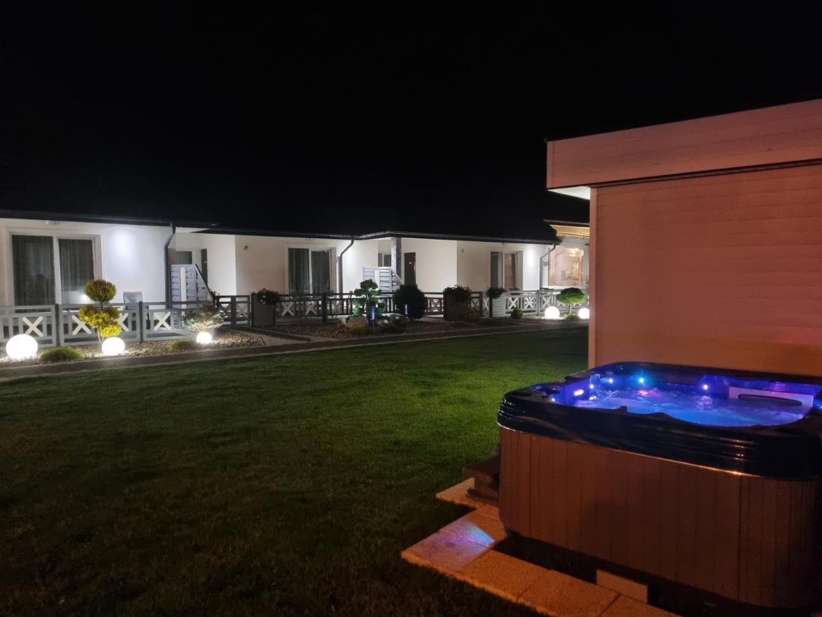 Apartamenty Dzemejra - Jumeirah Ujście-Darłowskie Екстериор снимка