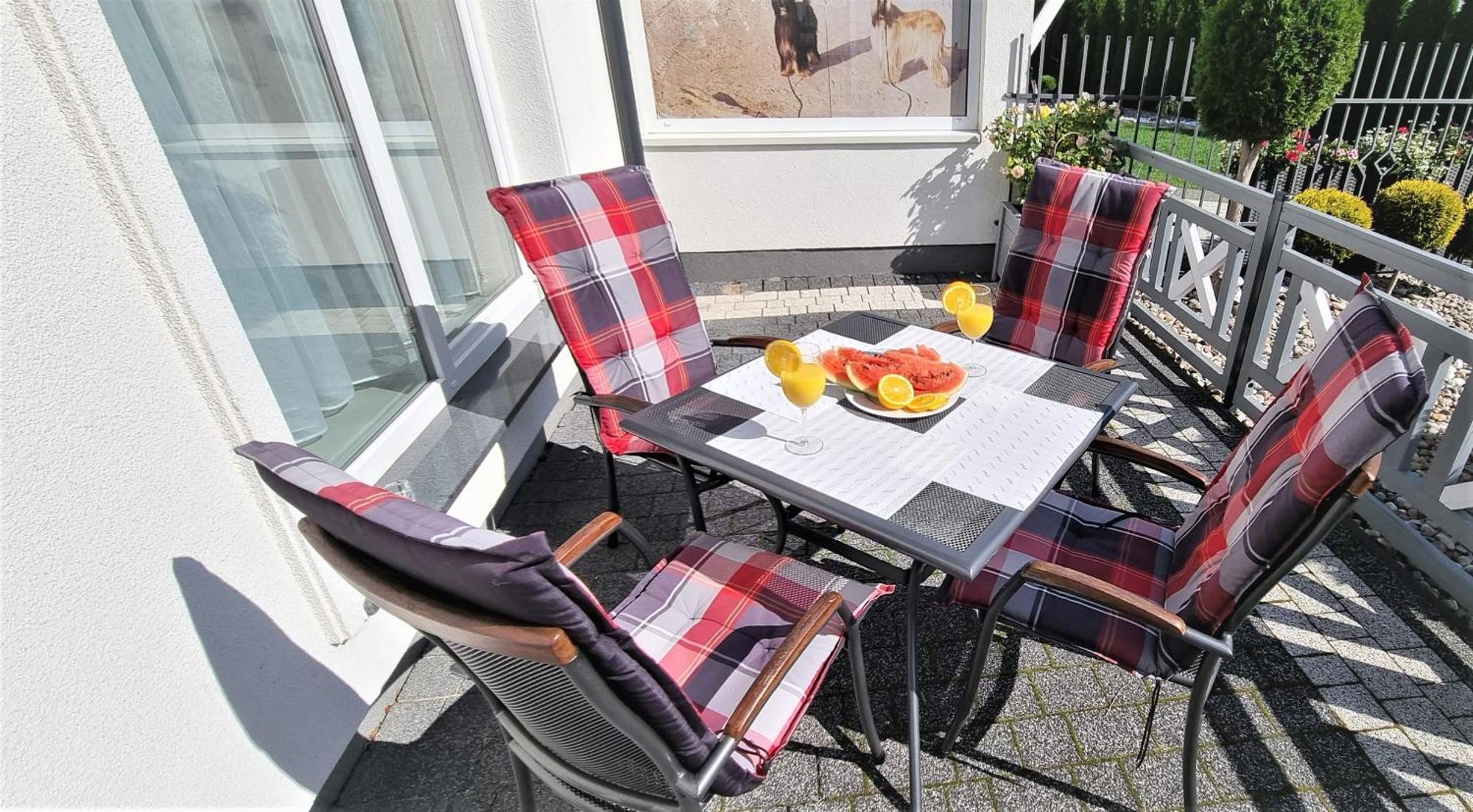 Apartamenty Dzemejra - Jumeirah Ujście-Darłowskie Екстериор снимка