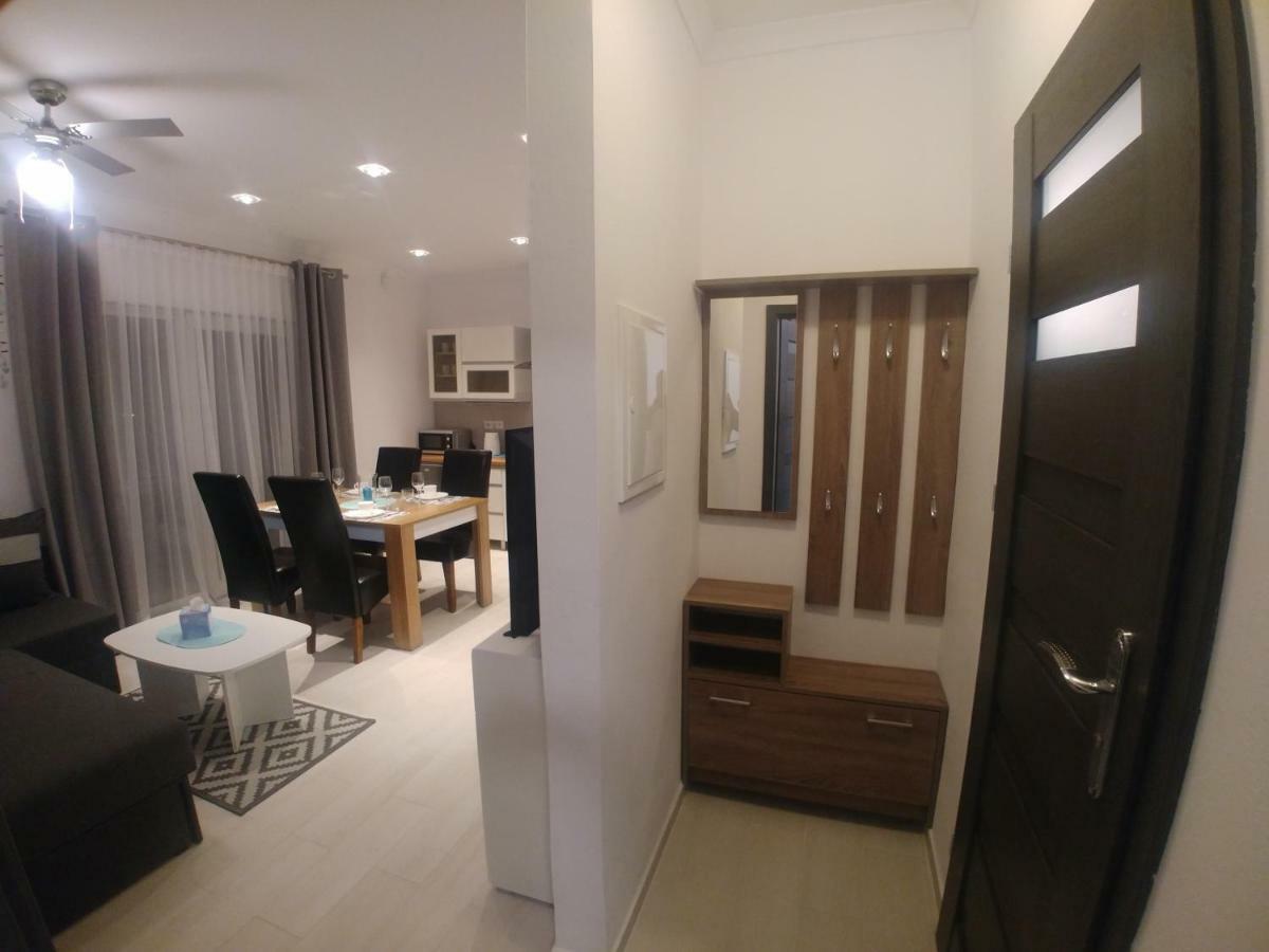 Apartamenty Dzemejra - Jumeirah Ujście-Darłowskie Екстериор снимка
