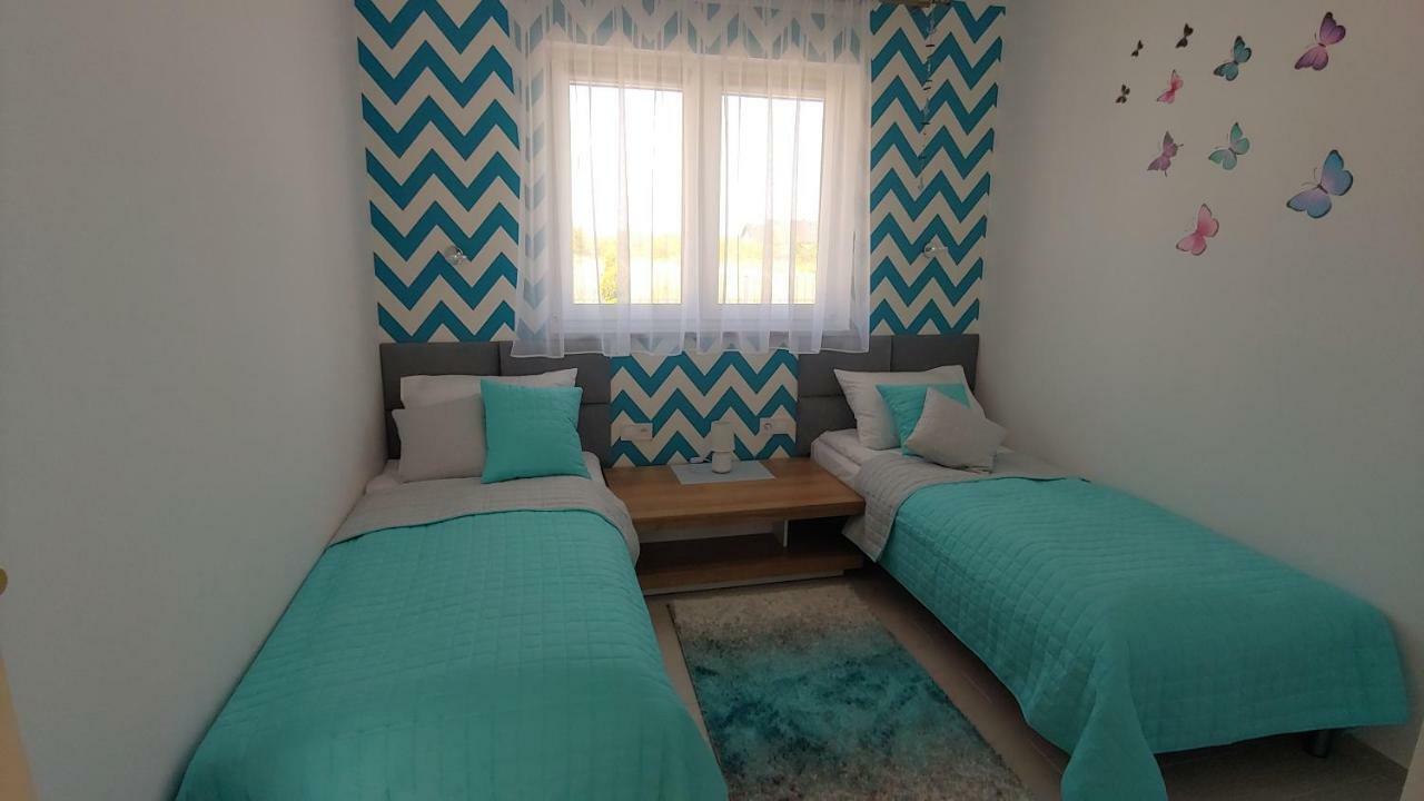 Apartamenty Dzemejra - Jumeirah Ujście-Darłowskie Екстериор снимка